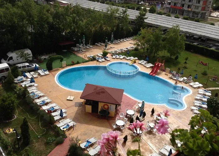 Хотел тракия гардън Слънчев бряг