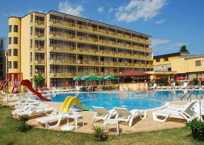 Отель Trakia Garden