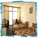 Хотел тракия гардън 3*