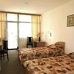 тракия гардън 3*