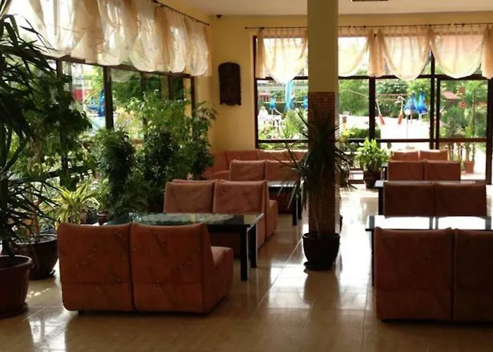 Отель Trakia Garden Солнечный берег